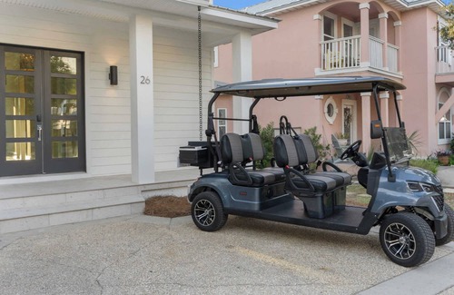 Seawalk Circle Casa | NEW LUX "Bikinis & Martinis" Private Pool,Gulf Front, Bikes, LSV-Golf Cart
