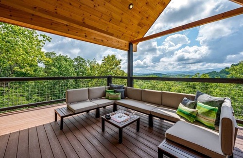 Gatlinburg - Pigeon Forge Chalet De Esquí | New Luxe Mountain Cabin + Hot Tub + Views