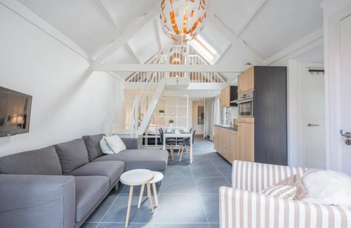 Groet Casa | New, luxurious and fully furnished holiday home. Ideal for families or just 2 persons. Parking on site. 5min from beach, 1min from village center.