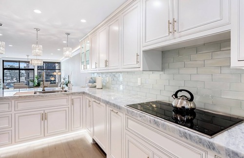 Marina Pacifica Condominio | Luxury Waterfront Condo, Great Views, Location, Amenities + Convenient Shopping