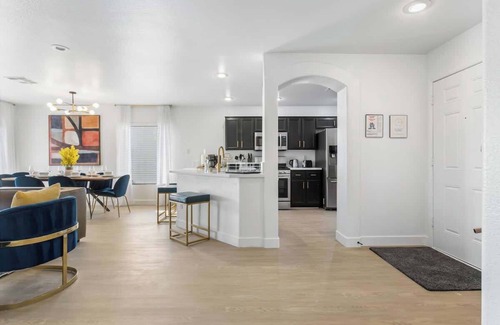 North Las Vegas Casa | NEW Luxury 4BR Home with Pool/Spa, Arcade & MORE