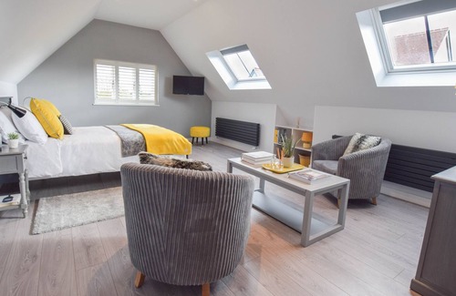 Arncott Casa | NEW Luxury 5 Star 1-Bed House Nr Bicester Village