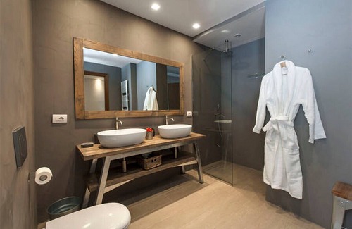 Prati Apartamento | Nuevo apartamento de lujo con sauna privada