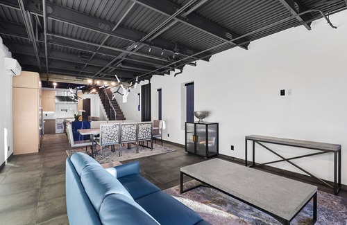 Eastside Casa | NEW Luxury Concrete Home : Only Minutes from the Beach!