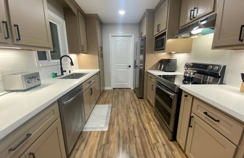 McAllen Casa | NEW! Luxury Home in Central McAllen