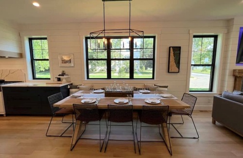 New Buffalo Casa | New luxury home steps to downtown w/yr round heated pool