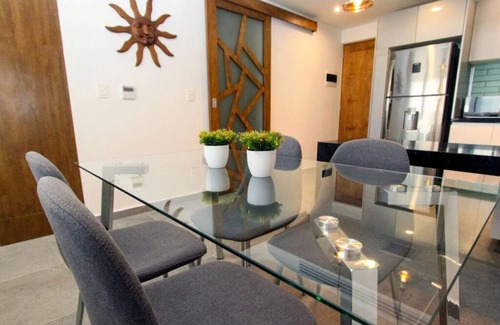 Luis Donaldo Colosio Apartamento | New Luxury Ocean View Loft on 5th Avenue