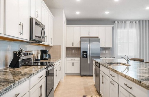 Celebration Casa | NEW Luxury Villa Near Disney w/ Pool & Spa!