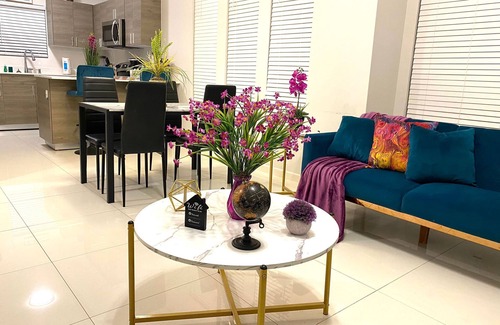 Palmhurst Apartamento | NEW! Luxury Villa on Shary
