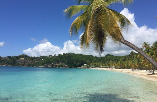 Sainte-Anne Villa | NEW! Luxury villa with private pool