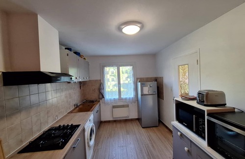 Mas-Saint-Chely Casa | NEW Magnificent Gite La Cardabelle