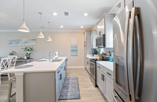 Ono Island Casa | New Management! The Beautiful Moments Townhouse Is A Lost Key Must See!