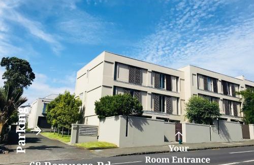 Remuera Cama Y Desayuno | New Market Cozy Room