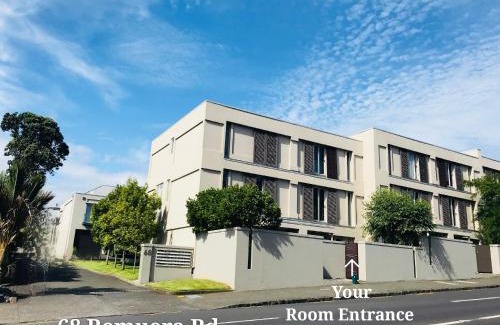 Remuera Cama Y Desayuno | New Market Cozy Room