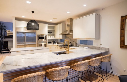 Wicker Park Casa | New, Mega Dream Home in Wicker Park Bucktown - Sleeps 21