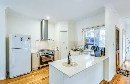 Glen Waverley Casa | New Melbourne Staycation 3BRM