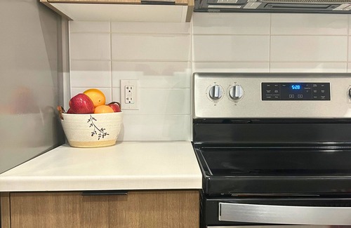 Jasper Apartamento | New modern 1 bedroom suite with kitchen and laundry