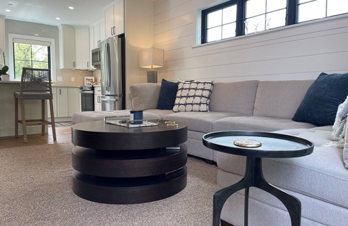 Provincetown Casa | New modern 2 bedroom king/qn townhome with parking, AC, Wifi, and all comforts!
