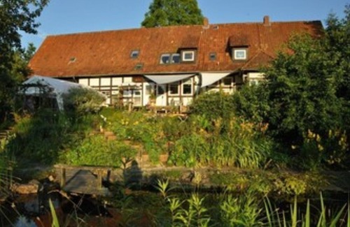 Polle Apartamento | New, modern and original apartment for 2-7 people. in the forest house with sun terrace
