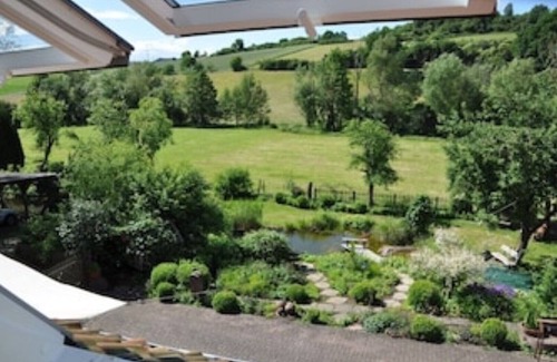Polle Apartamento | New, modern and original apartment for 2-7 people. in the forest house with sun terrace