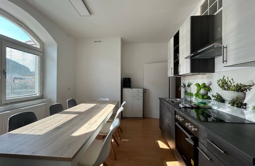 Leitendorf Apartamento | New! Modern! City! Parking! Singlesizeroom in Top2