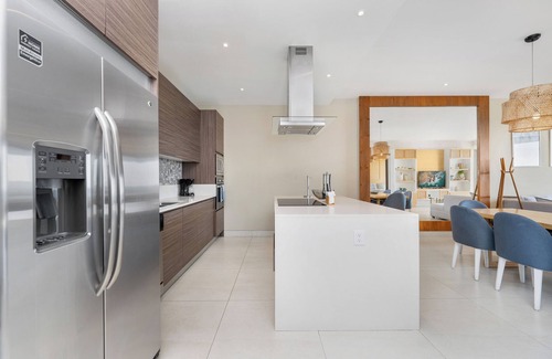 Colonia El Progreso Condominio | New modern condo! Best View in CABO. 3Br/3.5BA/AC