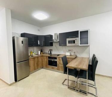 Ghajnsielem Apartamento | New, Modern Ground Floor Apartment with Pool