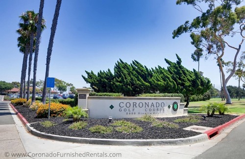 Coronado Condominio | NEW Modern Island Getaway, sleeps 6, Dog Friendly!