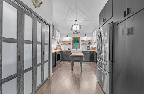 Old Timberline Casa | NEW! Modern Mountain Retreat Near Dolly Sods & Skiing