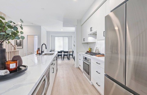 Collingwood Casa | New, Modern, Relaxing home in Collingwood. 3 bedroom, Sleeps 6.