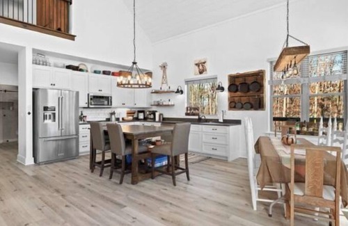Soddy-Daisy Casa | New Mountain Retreat w/outdoor activities including rock climbing and hiking
