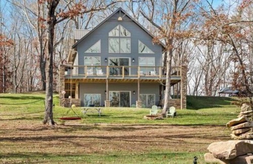 Soddy-Daisy Casa | New Mountain Retreat w/outdoor activities including rock climbing and hiking