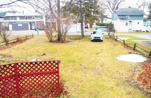 Frankfort Casa | New! Namaste Here - Incredible Location!