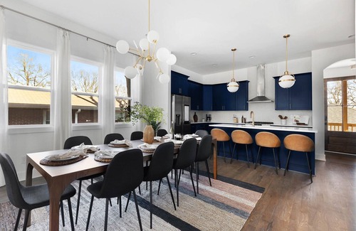 Hadley - Washington Casa | New Nash home: Games, Glam room, 3 Mi to Broadway