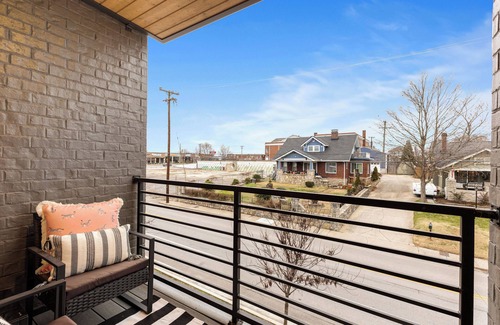 Eastwood Casa | NEW! Nash Honky-Tonk w/Game Room, Arcade's, and Pool Table