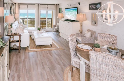 Sunnyside Casa | NEW Near 30A -Luxury Beachfront Condo, Pinnacle Port In Beautiful Gated Carillon