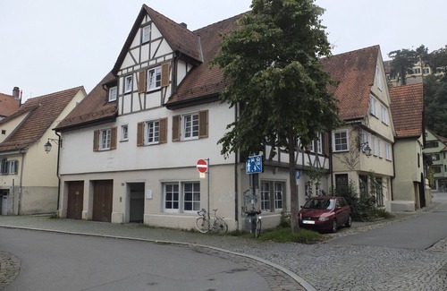 Tuebingen Apartamento | NUEVO: apartamento noble en el casco antiguo de Tubinga, sin barreras, aparcamiento gratuito