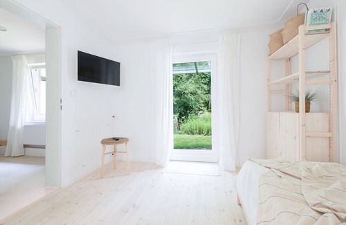 Danisch Nienhof Apartamento | NEW: Nordic Bo - waves, forest and wild coast