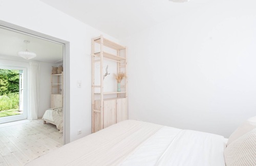 Danisch Nienhof Apartamento | NEW: Nordic Bo - waves, forest and wild coast