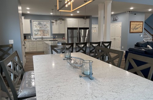 Caryville Casa | New Norris Lakefront home. Party on the Docs, 2 Story dock with slide, Hot tub