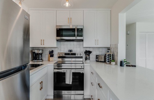 Avila Beach Condominio | NEW! Ocean Paradise Awaits - 2 Bed/ 1 Bath - Walking Distance to the Pacific Ocean!