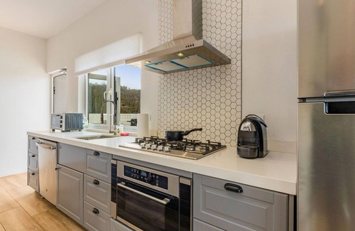 Alto Vista Casa | NEW Ocean View 2BR Privatepool Naturetrails
