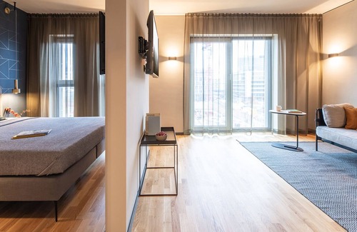 Frankfurt Airport Area Casa | NUEVA APERTURA / Aeropuerto de Frankfurt / Design-Serviced-Apartment / MEDIO 43 qm
