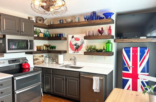 Sweetwater Apartamento | New Orleans inspired 2bed/2bath in the heart of Historic District Sweetwater
