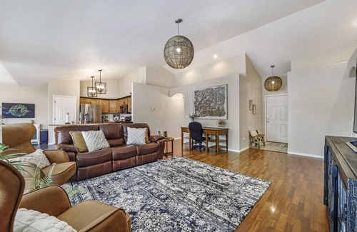 Twin Falls Casa | NEW! Park Meadow. Near St. Luke’s, Clean 4 bedroom, 2 bathroom.