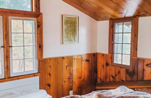 Chattaroy Cabina | NEW! Peaceful Cabin in the Woods