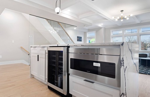 The Heights Apartamento | NEW! Penthouse with Roof Deck