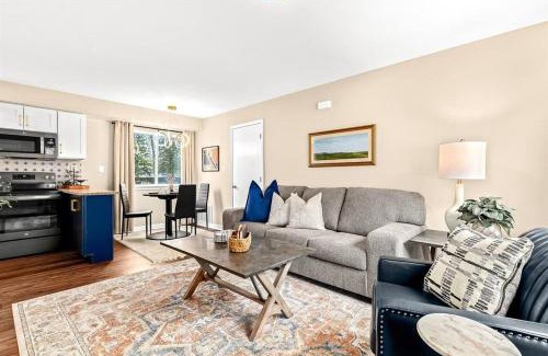 Roseville Apartamento | New! Pet-Friendly 1BR in the heart of Roseville!