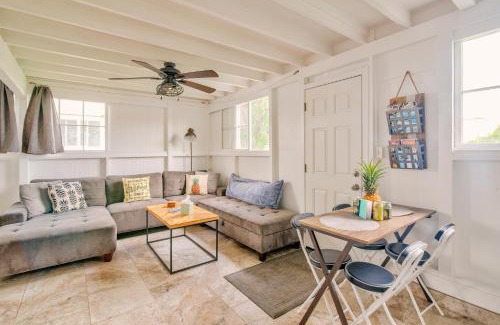 Hilo Casa | NEW - Pineapple Loft - Entire House Downtown Hilo with AC