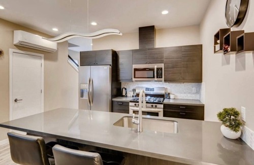 Hillsboro Casa | New Place 4BR close to Nike, Intel (2)